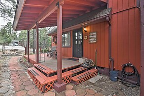 Chalet-style Cabin in Coconino National Forest!