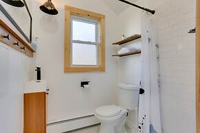 Cozy Catskills Tiny Home ~ 3 Mi to Bethel Woods!