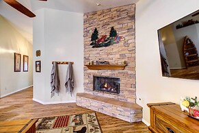 1 Mi to Lake: Dog-friendly Home in Show Low!