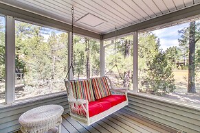 1 Mi to Lake: Dog-friendly Home in Show Low!