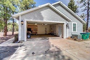 1 Mi to Lake: Dog-friendly Home in Show Low!