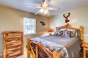 1 Mi to Lake: Dog-friendly Home in Show Low!