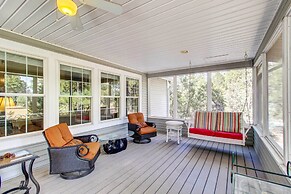 1 Mi to Lake: Dog-friendly Home in Show Low!