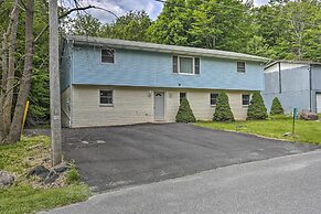 Spacious Tobyhanna Family Home: Pool/beach Access!