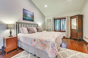 Upscale Earl Young Charlevoix Cottage w/ Deck!