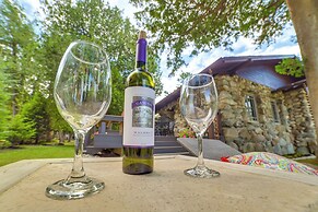 Upscale Earl Young Charlevoix Cottage w/ Deck!