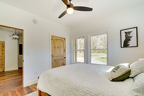 Modern Appalachian Vacation Rental w/ River Access