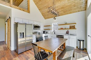 Modern Appalachian Vacation Rental w/ River Access