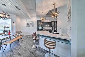 Spacious Parker House on the Colorado River!