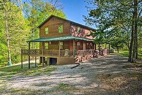 Lake House w/ Hot Tub + Fire Pit - 1 Mi to Marina!