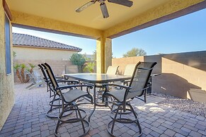 2 Mi to Hospital: Glendale Getaway Near Golf!