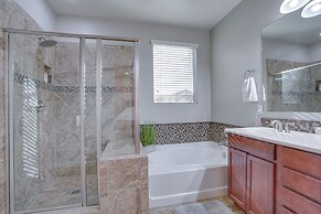 2 Mi to Hospital: Glendale Getaway Near Golf!