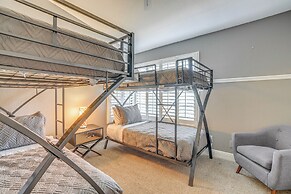 Tempe Retreat w/ Saltwater Pool & Grill!