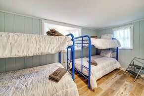 Walk to Beach & Lake: Idyllic Escape in Edinboro!