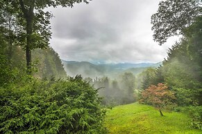 Breathtaking Mountain Views: Cullowhee Cabin!