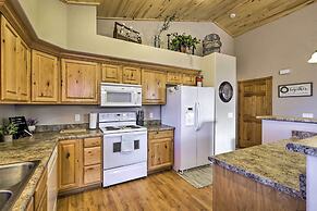 Sunny Show Low Home: Deck, BBQ & Golf Course Views