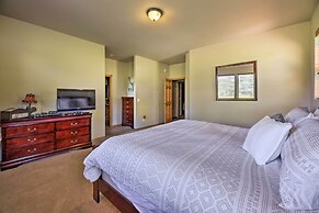 Sunny Show Low Home: Deck, BBQ & Golf Course Views