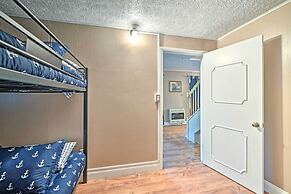 Lake Barkley Home: Private Dock, Kayaks, Fire Pit!