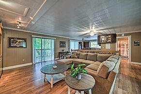 Lake Barkley Home: Private Dock, Kayaks, Fire Pit!