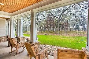 Waterfront Lake Tawakoni Home w/ Fire Pit!