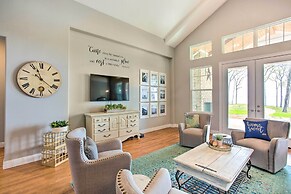 Waterfront Lake Tawakoni Home w/ Fire Pit!