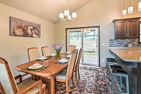 Flagstaff Home w/ Back Deck - 5 Mi to Downtown