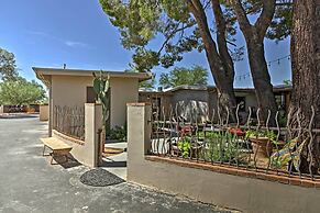 Pet-friendly Tucson Casita: Shared Hot Tub & Porch