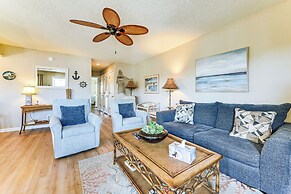 Walk to Beach: North Myrtle Condo!