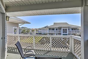 Walk to Beach: North Myrtle Condo!
