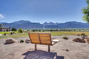 Zion Mountain Guest House w/ Canyon Vistas!