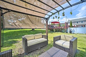 Stylish Suburban Getaway, 10 Miles to Royal Mtn!