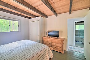 Waterfront Lake Arrowhead Home w/ Kayaks & Grill!