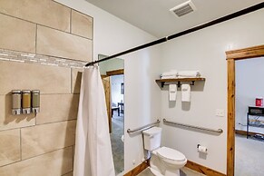 Lava Hot Springs Studio w/ Views, Walk to River