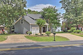 Cozy Lakefront Benton Home ~ 20 Mi to Shreveport!