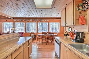 Cozy Cabin w/ Fireplace, Covered Deck & Gas Grill!