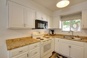 3 Mi to Old Town, Community Pool: Scottsdale Condo