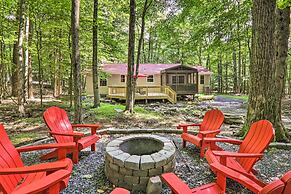 Sunroom, Fire Pit + Sauna: Lake Locust Village Gem