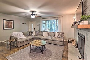 Sunroom, Fire Pit + Sauna: Lake Locust Village Gem