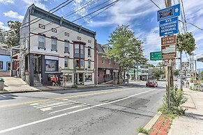 Wallkill Riverfront Retreat: Canoe & Relax!