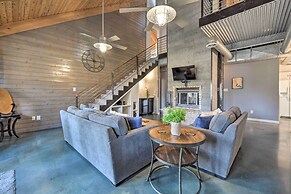 Dog-friendly Kingsland Rental on Lake Lbj!