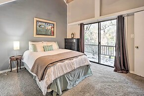 Dog-friendly Kingsland Rental on Lake Lbj!