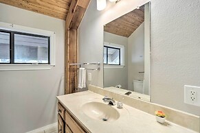 Dog-friendly Kingsland Rental on Lake Lbj!