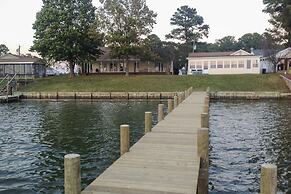 Romantic Waterfront Abode With Patio & Dock!