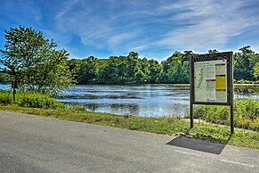 Deck & Gas Grill: Modern East Stroudsburg Home!