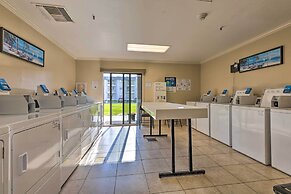 Relaxing Gulf Shores Condo w/ Beach-view Balcony