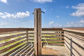 Relaxing Gulf Shores Condo w/ Beach-view Balcony