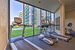 Relaxing Gulf Shores Condo w/ Beach-view Balcony