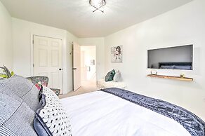 Bellaire Home w/ Game Room & On-site Snow Trails!