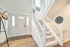 Bellaire Home w/ Game Room & On-site Snow Trails!