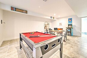 Bellaire Home w/ Game Room & On-site Snow Trails!